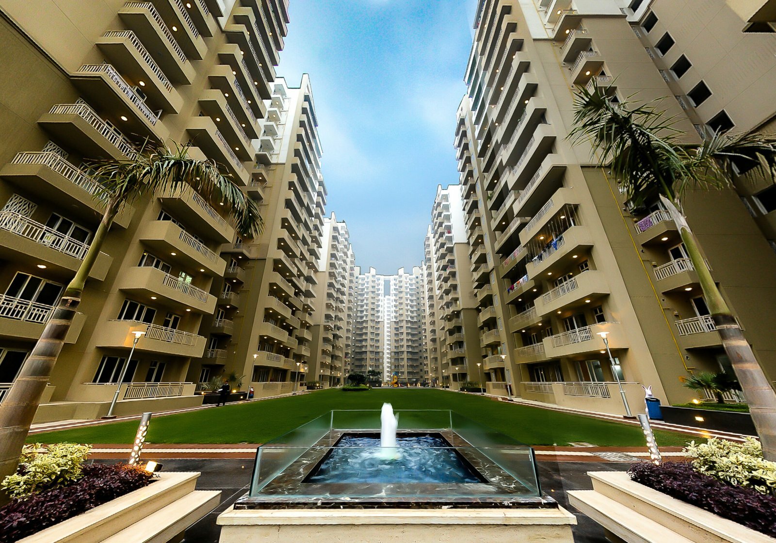 Elite Homz — community panorama